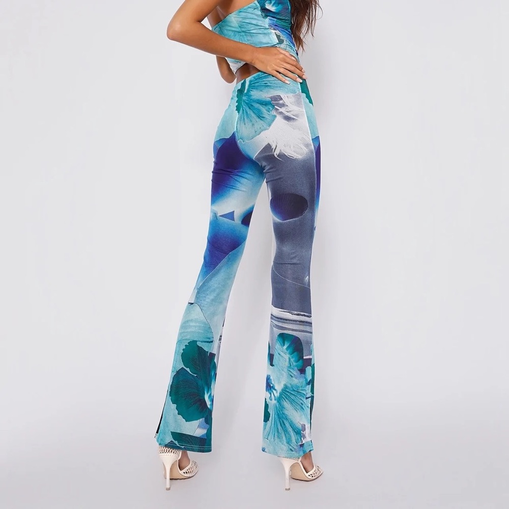 Tiger Mist - Clem Pant - Artist Print Blue